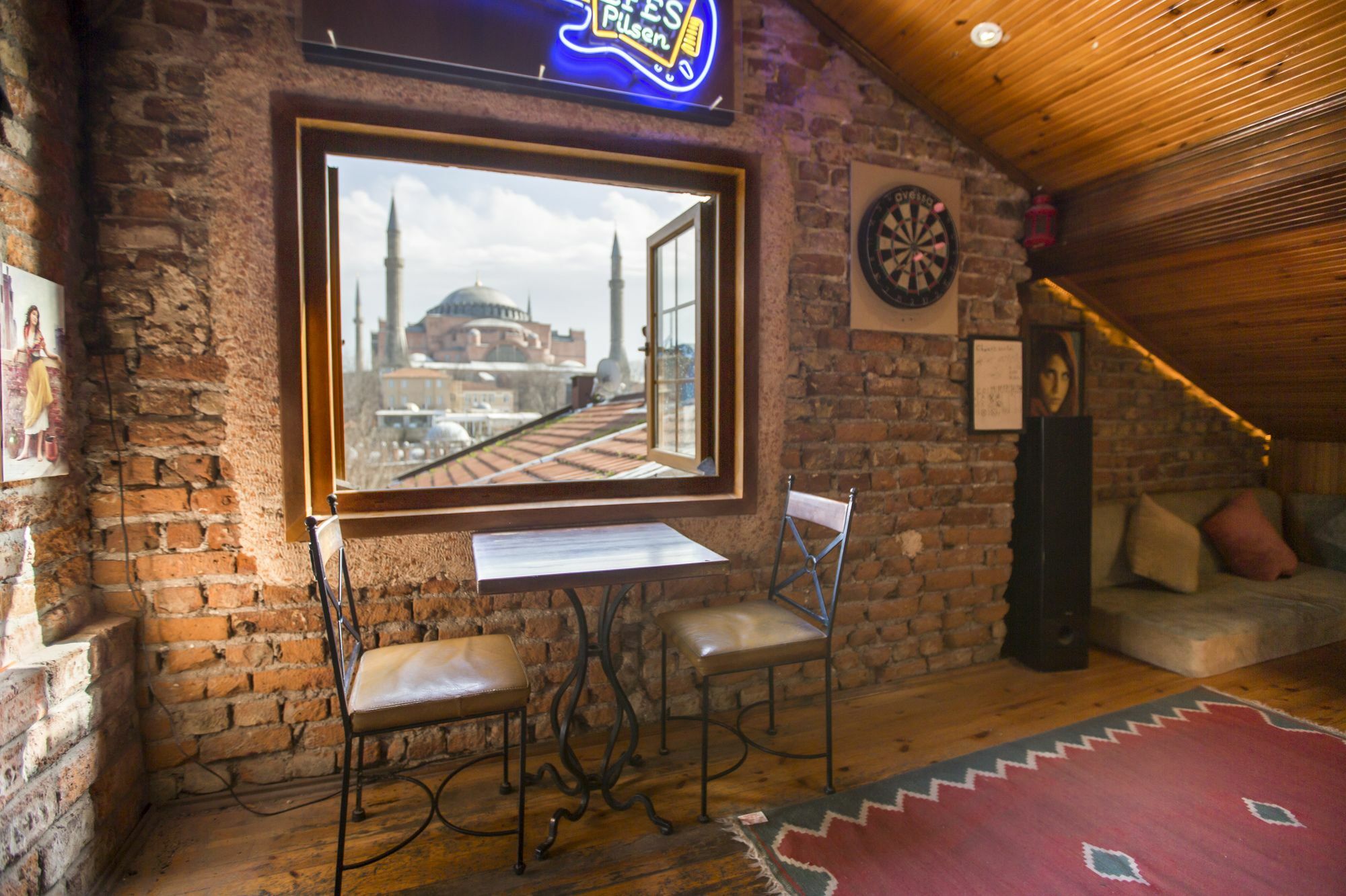 Cheers Hostel Istanbul Ngoại thất bức ảnh